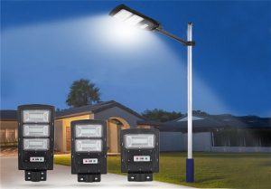 Solar Street Light, PC Plastic Shell Ultraviolet Proo Automatical Solar Powered Street Lamp for Garages