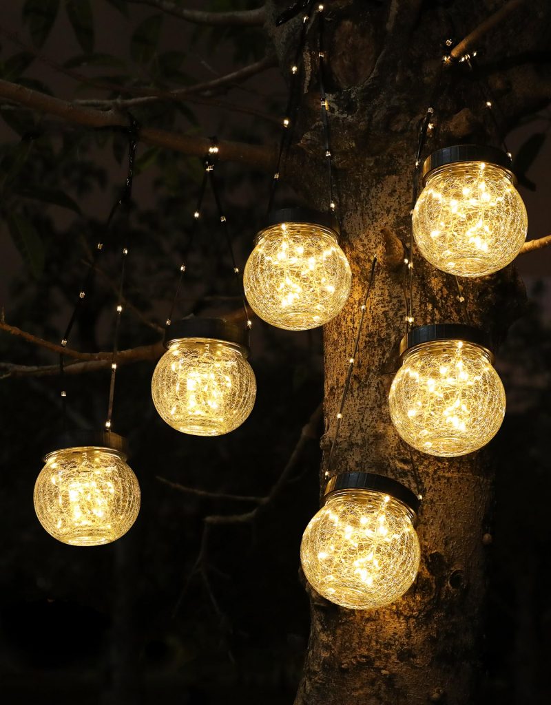 Solar Lantern Outdoor Waterproof Solar Powered Hanging Cracked Glass Globes for Christmas Decoration Garden Tree Ornaments