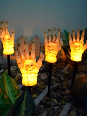 Halloween Waterproof Ghost Hand Lamp Solar Villa Garden Light Outdoor Garden Decorative Skeleton Hand Atmosphere Night Light