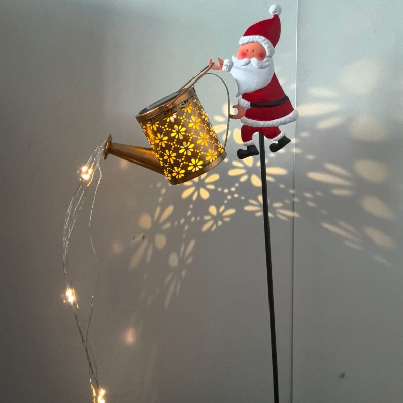 Solar Christmas Santa Watering Can Light Outdoor Iron Craft Landscape Lamp for Lawn Decoration